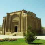 دانلود بنا هاي سنتي مربوط به گنبد علويان همدان دانلود بنا هاي سنتي مربوط به گنبد علويان همدان