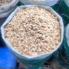 تخمه کدو گوشتی خارجی