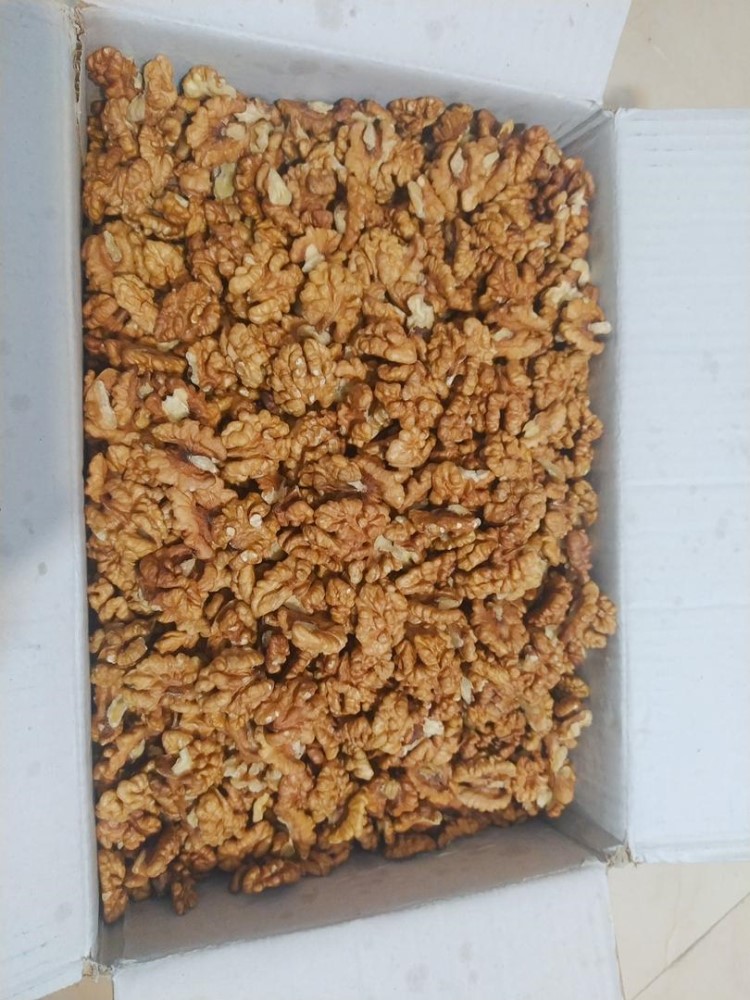 مغز گردو درجه یک