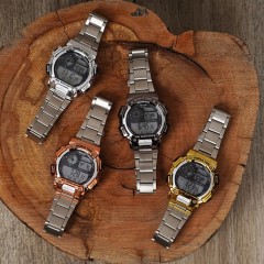 ساعت مچی کامپیوتری مدل Worldtime