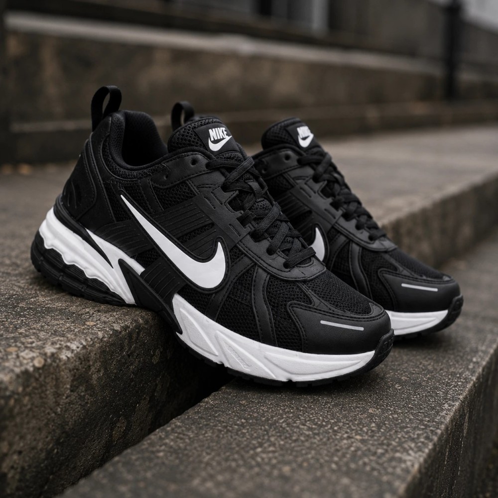 کفش ورزشی نایک وی تو کی ران NIKE V2K RUN ( در 4 رنگ بندی )